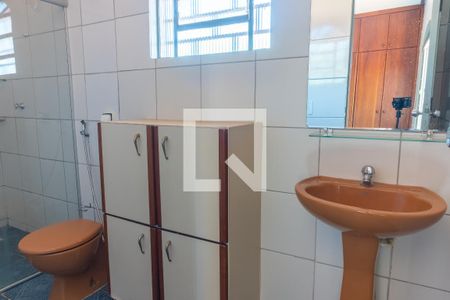 Casa para alugar com 430m², 6 quartos e 4 vagasBanheiro da Suíte 1