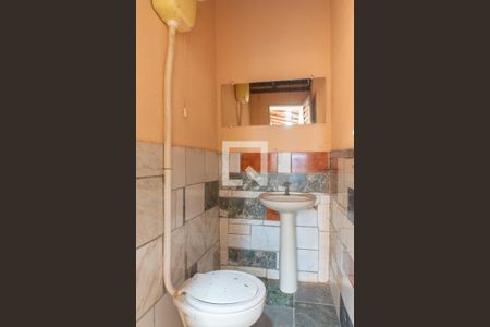 Casa para alugar com 430m², 6 quartos e 4 vagasBanheiro Externo