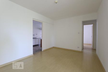 sala de apartamento à venda com 3 quartos, 70m² em Jardim Londrina, São Paulo