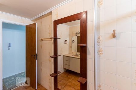 Apartamento para alugar com 250m², 3 quartos e 2 vagas Apartamento para alugar com 250m², 3 quartos e 2 vagasBanheiro