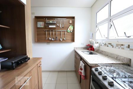 cozinha de apartamento à venda com 2 quartos, 73m² em Paraíso do Morumbi, São Paulo