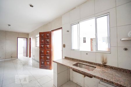 Sala e cozinha de casa para alugar com 7 quartos, 250m² em Vila Bancária, São Paulo
