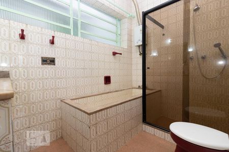 Casa para alugar com 150m², 2 quartos e 1 vagaBanheiro da suíte