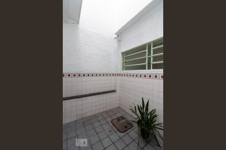 Casa para alugar com 150m², 2 quartos e 1 vagaÁrea externa