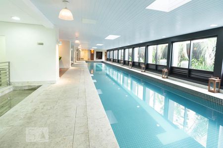 Studio à venda com 36m², 1 quarto e 1 vagaPiscina Coberta