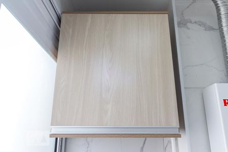 Apartamento para alugar com 46m², 2 quartos e 1 vaga Apartamento para alugar com 46m², 2 quartos e 1 vagaArea de Serviço - Armário