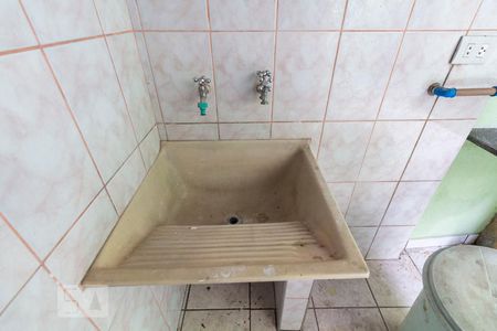 Casa à venda com 180m², 3 quartos e 2 vagasÁrea de Serviço