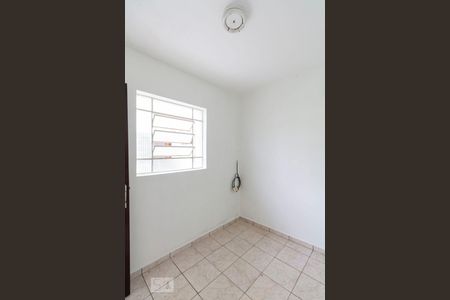 Casa à venda com 180m², 3 quartos e 2 vagasQuarto de Serviço