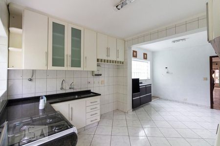 Casa à venda com 180m², 3 quartos e 2 vagasCozinha
