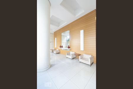 Studio para alugar com 37m², 1 quarto e 1 vaga Studio para alugar com 37m², 1 quarto e 1 vagaHall Entrada