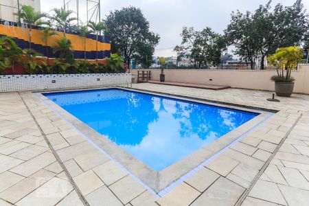 Apartamento para alugar com 70m², 3 quartos e 1 vagaÁrea comum - Piscina