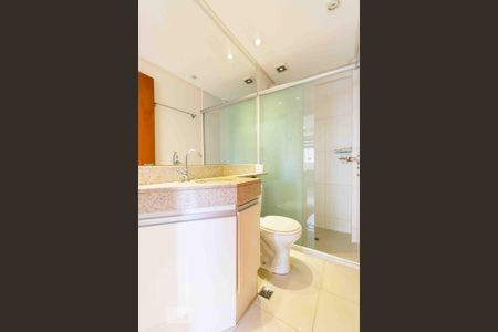 Apartamento à venda com 62m², 2 quartos e 2 vagas Apartamento à venda com 62m², 2 quartos e 2 vagasBanheiro 01