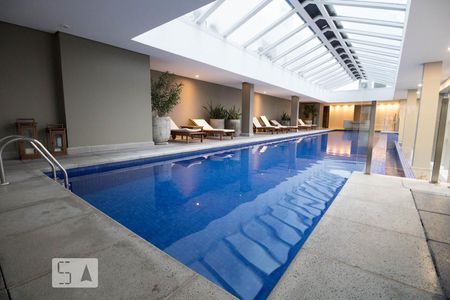 Apartamento à venda com 49m², 1 quarto e 1 vaga Apartamento à venda com 49m², 1 quarto e 1 vagaPiscina