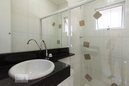 Banheiro de apartamento para alugar com 1 quarto, 40m² em Jaguaré, São Paulo
