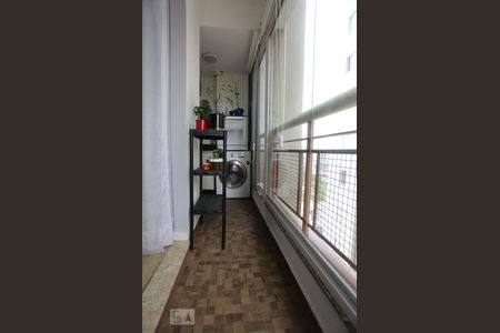 Sacada e Área de Serviço de apartamento à venda com 1 quarto, 35m² em Jaguaribe, Osasco