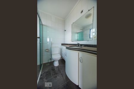 Apartamento para alugar com 230m², 5 quartos e 4 vagasBanheiro Suite 2