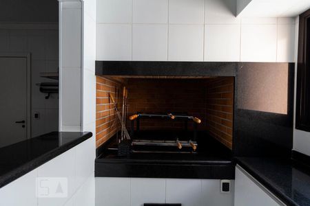 Apartamento à venda com 147m², 3 quartos e 3 vagasChurrasqueira - Cozinha