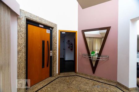 Apartamento à venda com 147m², 3 quartos e 3 vagasHall social