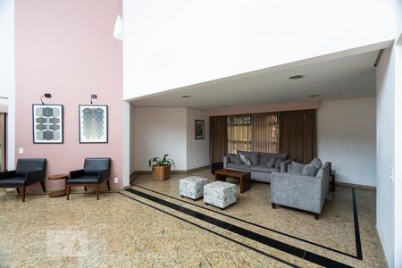 Apartamento à venda com 147m², 3 quartos e 3 vagasHall social