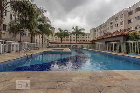 Apartamento à venda com 45m², 2 quartos e sem vaga Apartamento à venda com 45m², 2 quartos e sem vagaPiscina