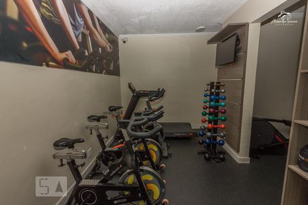Apartamento à venda com 45m², 2 quartos e sem vaga Apartamento à venda com 45m², 2 quartos e sem vagaAcademia