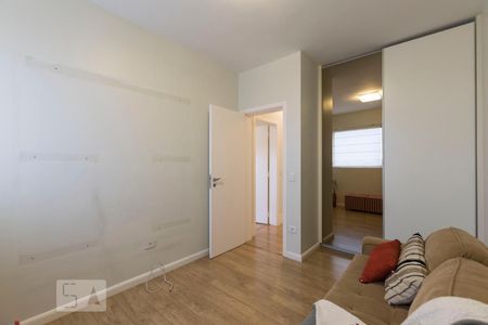 Quarto 1 de apartamento para alugar com 3 quartos, 150m² em Vila Santo Estéfano, São Paulo