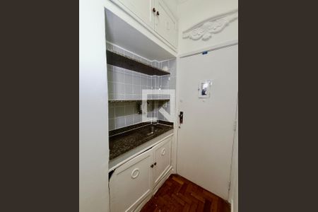 Studio à venda com 26m², 1 quarto e sem vaga Studio à venda com 26m², 1 quarto e sem vagaCozinha americana