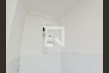Studio à venda com 26m², 1 quarto e sem vaga Studio à venda com 26m², 1 quarto e sem vagaBanheiro social