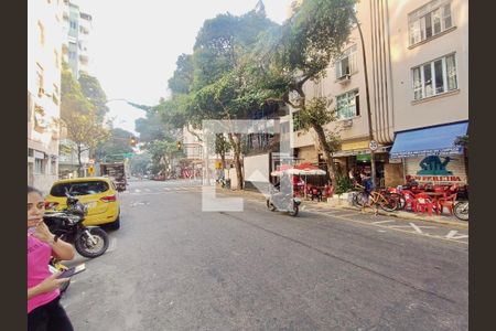 Studio à venda com 26m², 1 quarto e sem vaga Studio à venda com 26m², 1 quarto e sem vagaVista da Rua