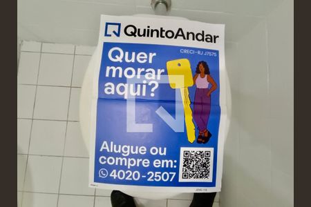 Studio à venda com 26m², 1 quarto e sem vaga Studio à venda com 26m², 1 quarto e sem vagaCartaz