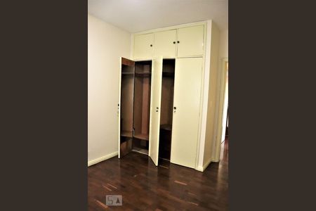 Apartamento à venda com 168m², 4 quartos e 1 vagaSuite 