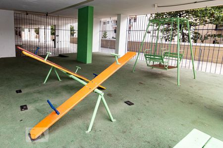 Apartamento à venda com 80m², 2 quartos e 1 vagaPlayground