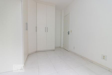 Apartamento à venda com 80m², 2 quartos e 1 vagaQuarto 2