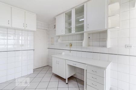 Apartamento à venda com 90m², 2 quartos e 1 vagaCozinha