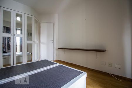 Quarto de apartamento à venda com 1 quarto, 54m² em Jardim Paulistano, São Paulo