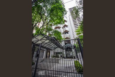 Apartamento à venda com 54m², 1 quarto e 1 vaga Apartamento à venda com 54m², 1 quarto e 1 vagaFachada