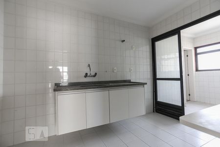 Apartamento para alugar com 90m², 3 quartos e 2 vagasCozinha