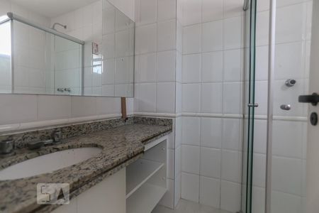 Apartamento para alugar com 90m², 3 quartos e 2 vagasBanheiro