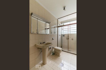 Banheiro Social de casa para alugar com 5 quartos, 250m² em Vila Anglo Brasileira, São Paulo