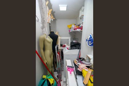 Studio à venda com 32m², 1 quarto e sem vaga Studio à venda com 32m², 1 quarto e sem vagaÁrea de Serviço