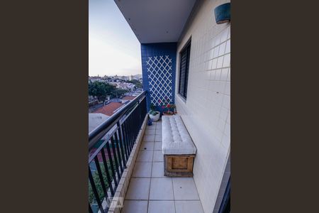 Apartamento à venda com 92m², 3 quartos e 2 vagas Apartamento à venda com 92m², 3 quartos e 2 vagasVaranda