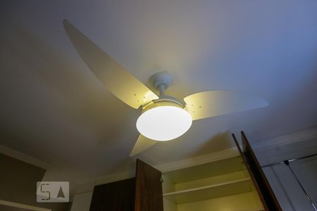 Apartamento à venda com 92m², 3 quartos e 2 vagas Apartamento à venda com 92m², 3 quartos e 2 vagasSuíte