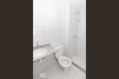 Banheiro social de apartamento para alugar com 2 quartos, 58m² em Cachambi, Rio de Janeiro