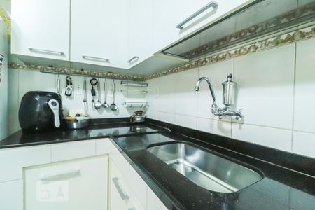 Casa de condomínio à venda com 252m², 3 quartos e 2 vagasCozinha