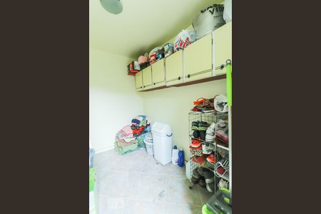 Casa de condomínio à venda com 252m², 3 quartos e 2 vagasDispensa 2