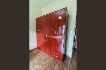 Casa de condomínio à venda com 252m², 3 quartos e 2 vagasQuarto 1