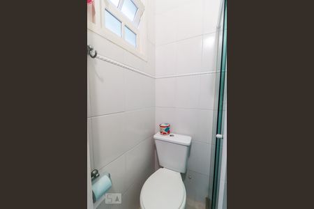 Casa de condomínio à venda com 252m², 3 quartos e 2 vagasBanheiro Social 1