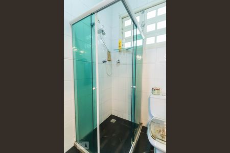 Casa de condomínio à venda com 252m², 3 quartos e 2 vagasBanheiro Social