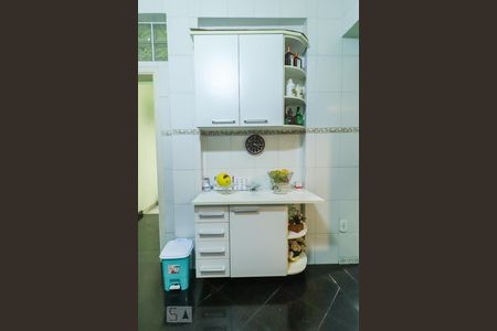 Casa de condomínio à venda com 252m², 3 quartos e 2 vagasCozinha