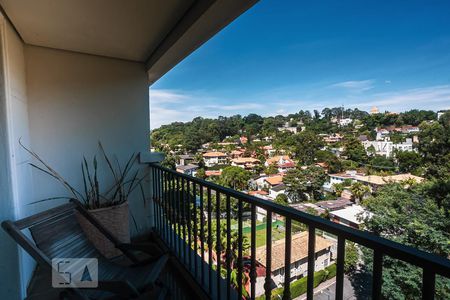 Apartamento para alugar com 122m², 2 quartos e 2 vagas Apartamento para alugar com 122m², 2 quartos e 2 vagasVaranda